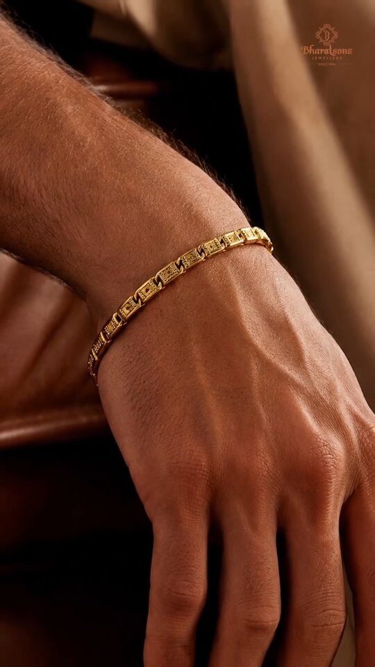 Instagram post from bharatsonsjewellers. This post is in position 3.